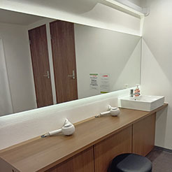 パウダールーム