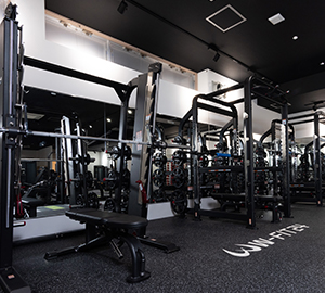 各種ウエイトマシン